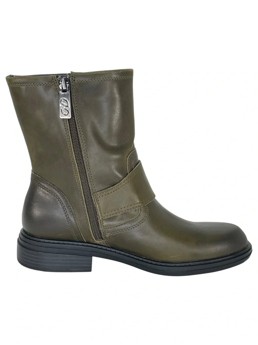 Naturalizer leather upper